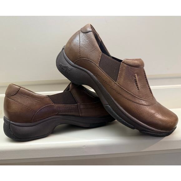 Dansko Women's Kappy Brown Leather Slip-On Clogs Size 7.5 - Picture 1 of 8